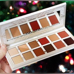 Bobbi Brown Holiday Golden Illusion Eye Shadow Palette
